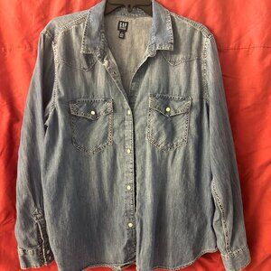 Denim Gap Pearl Snap Button Down